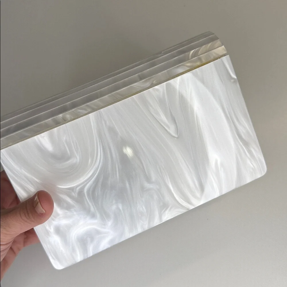 NWT MICHAEL Michael Kors Barbara Medium Envelope purse optic white - Picture 5 of 10